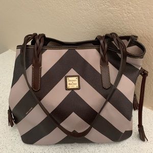 Dooney&Bourke